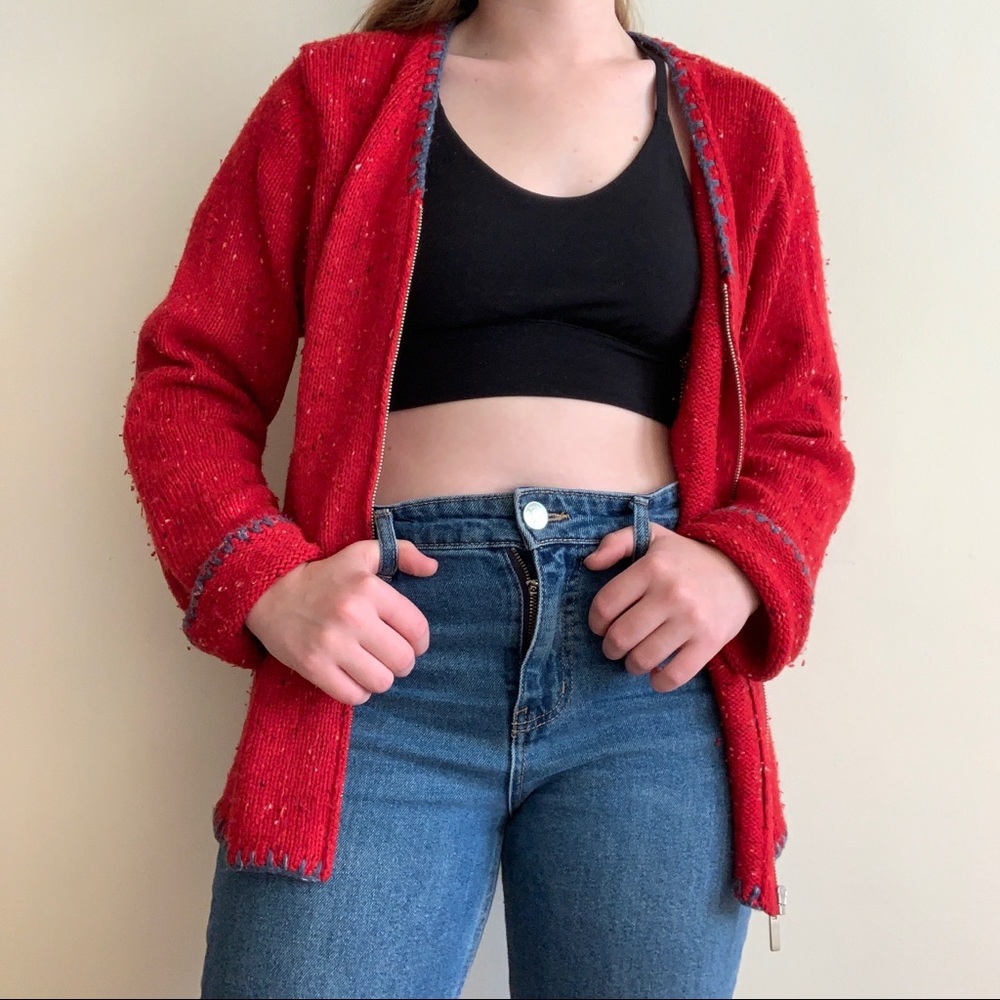 Red 90s vintage knit sweater